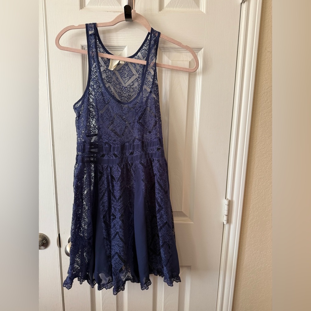 ANTHROPOLOGIE E by ELOISE St. Regis Navy Lace Tunic Slip Chemise Dress S